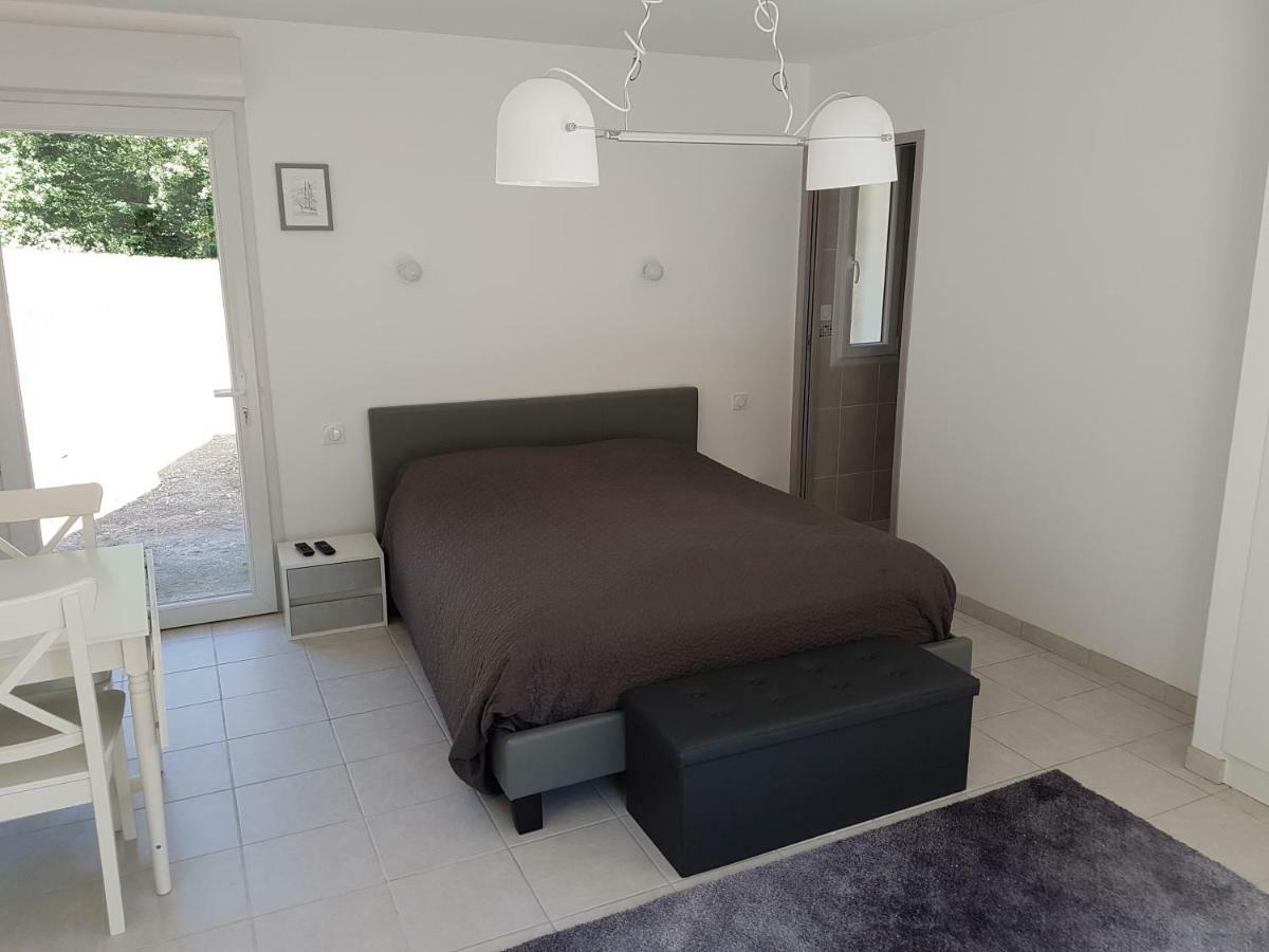 La Puisatiere Apartment Saint-Pierre-d'Artheglise Exterior photo